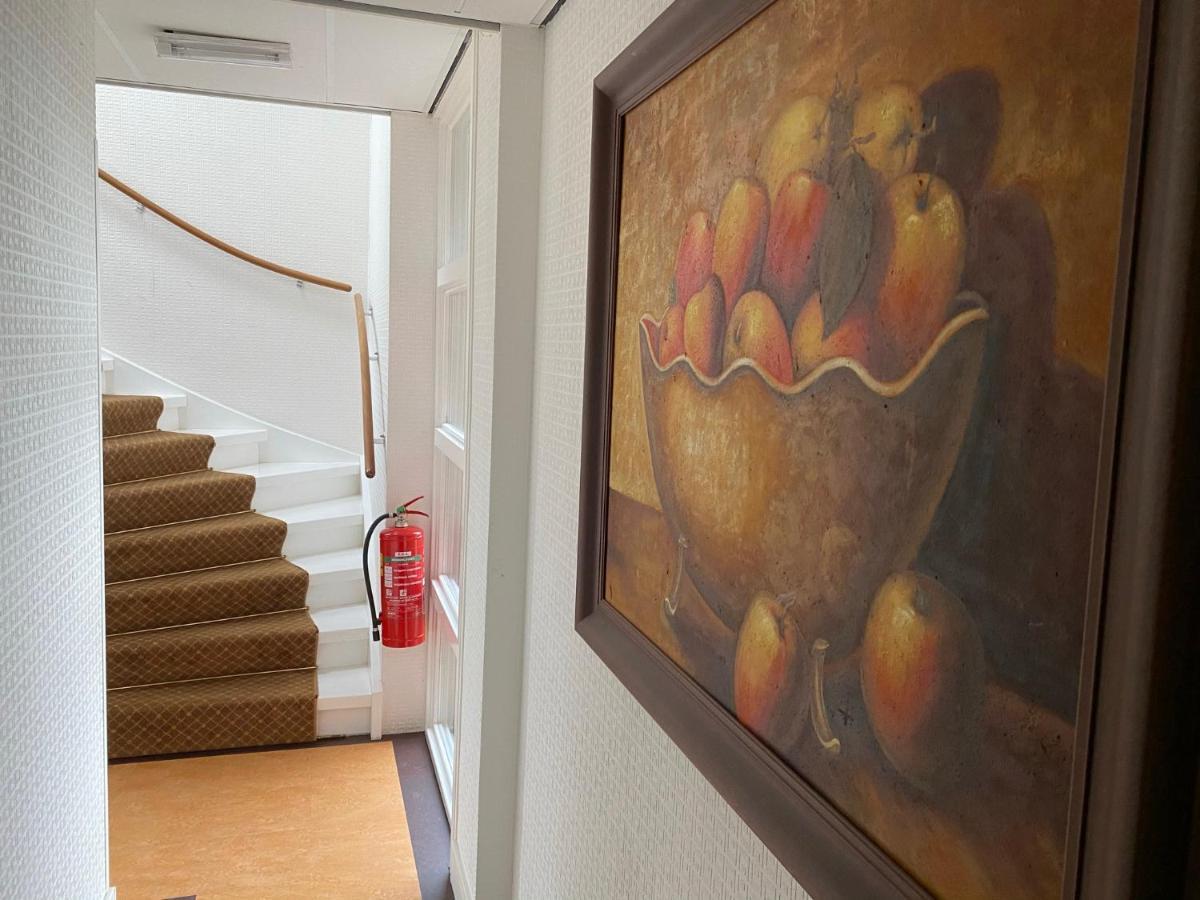 Villa Prinsenhof # Zes Bergen Bagian luar foto