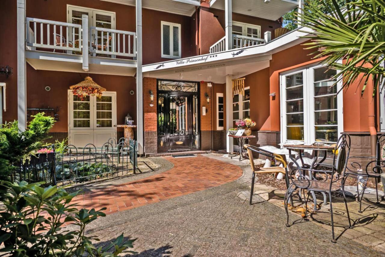 Villa Prinsenhof # Zes Bergen Bagian luar foto
